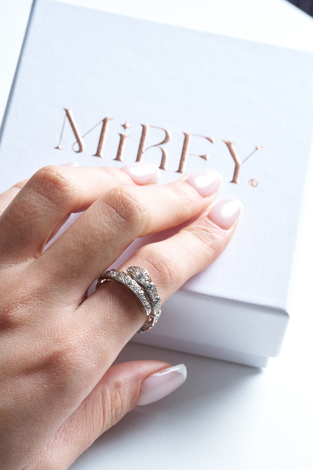 BoldSnake Taşlı Ayarlanabilir Çelik Yüzük - 3