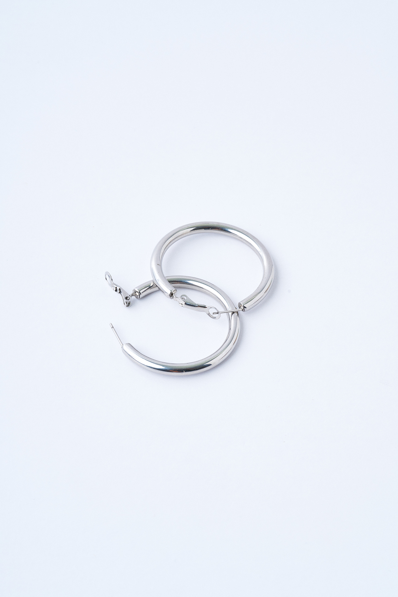 Circle Hoop Halka Çelik Küpe - Mirey (1)