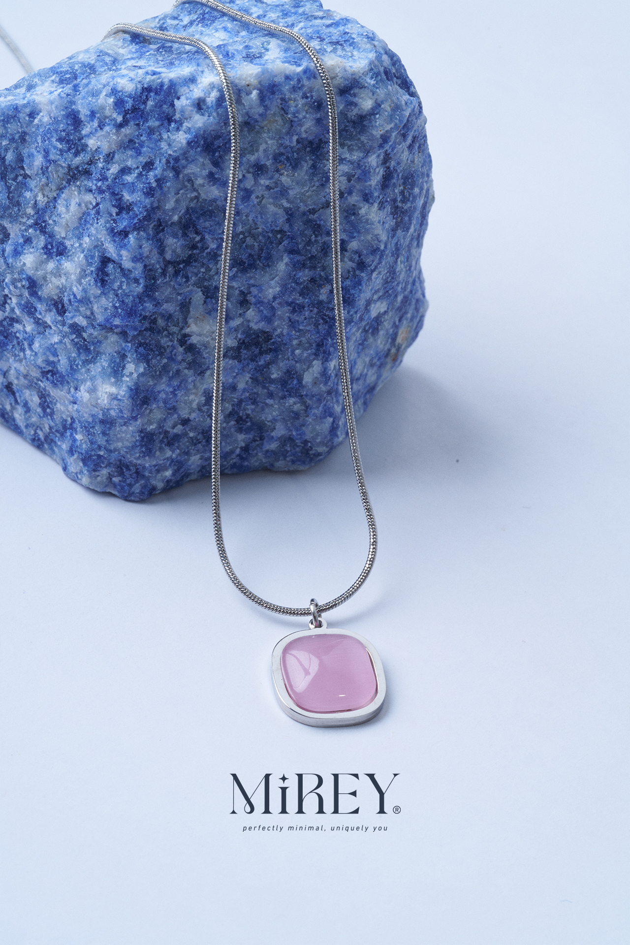 Glossy Pink Çelik Kolye