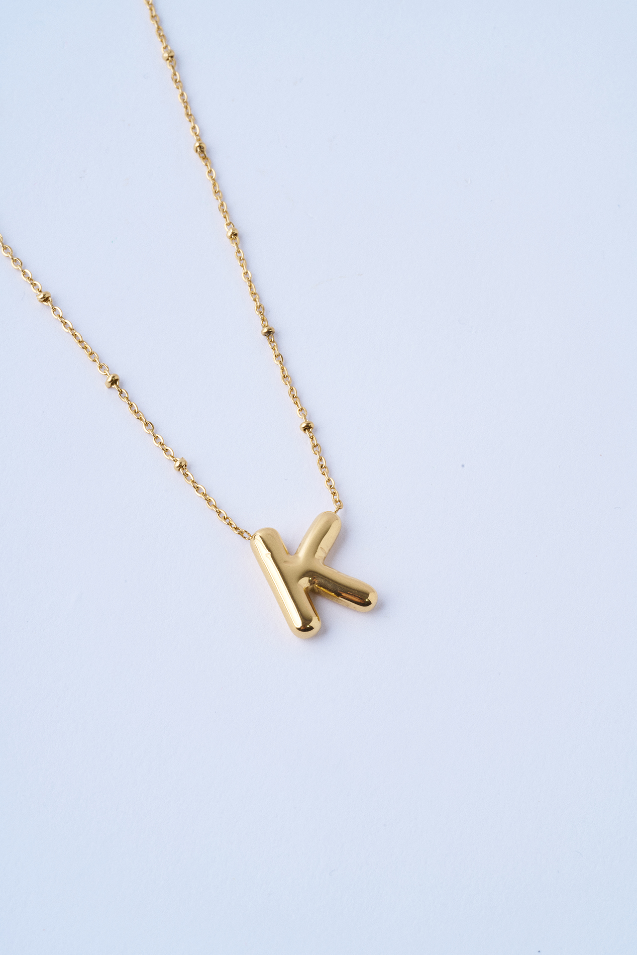 K Harfli Balon Çelik Kolye