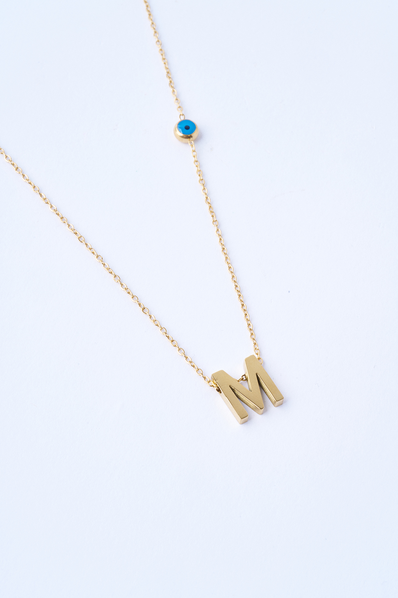 M Harfli Çelik Kolye