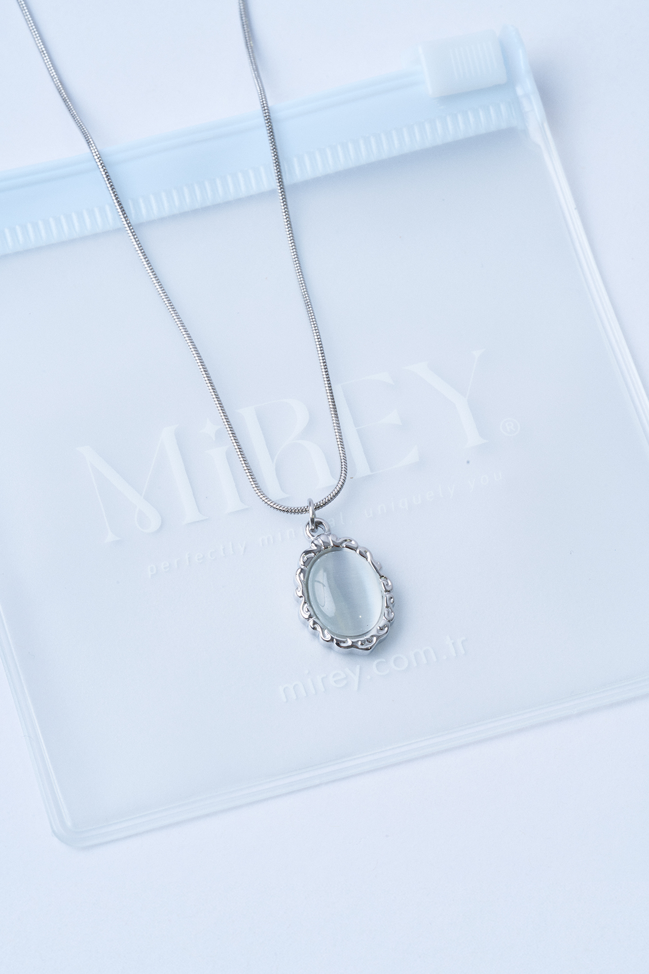 Retro Grey Çelik Kolye