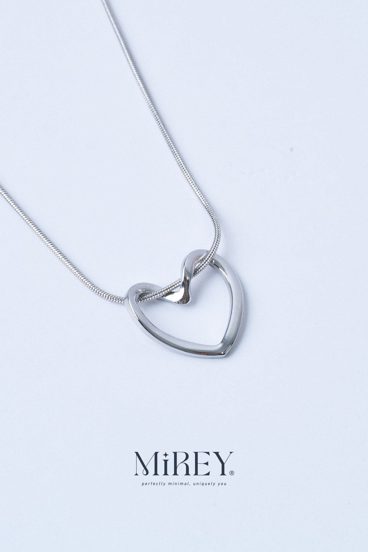 Smoothly Silver Kalp Çelik Kolye