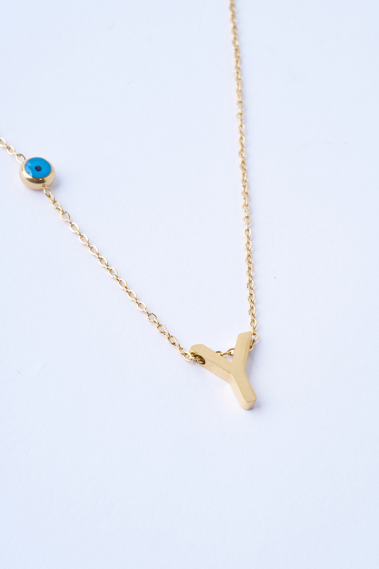 Y Harfli Çelik Kolye